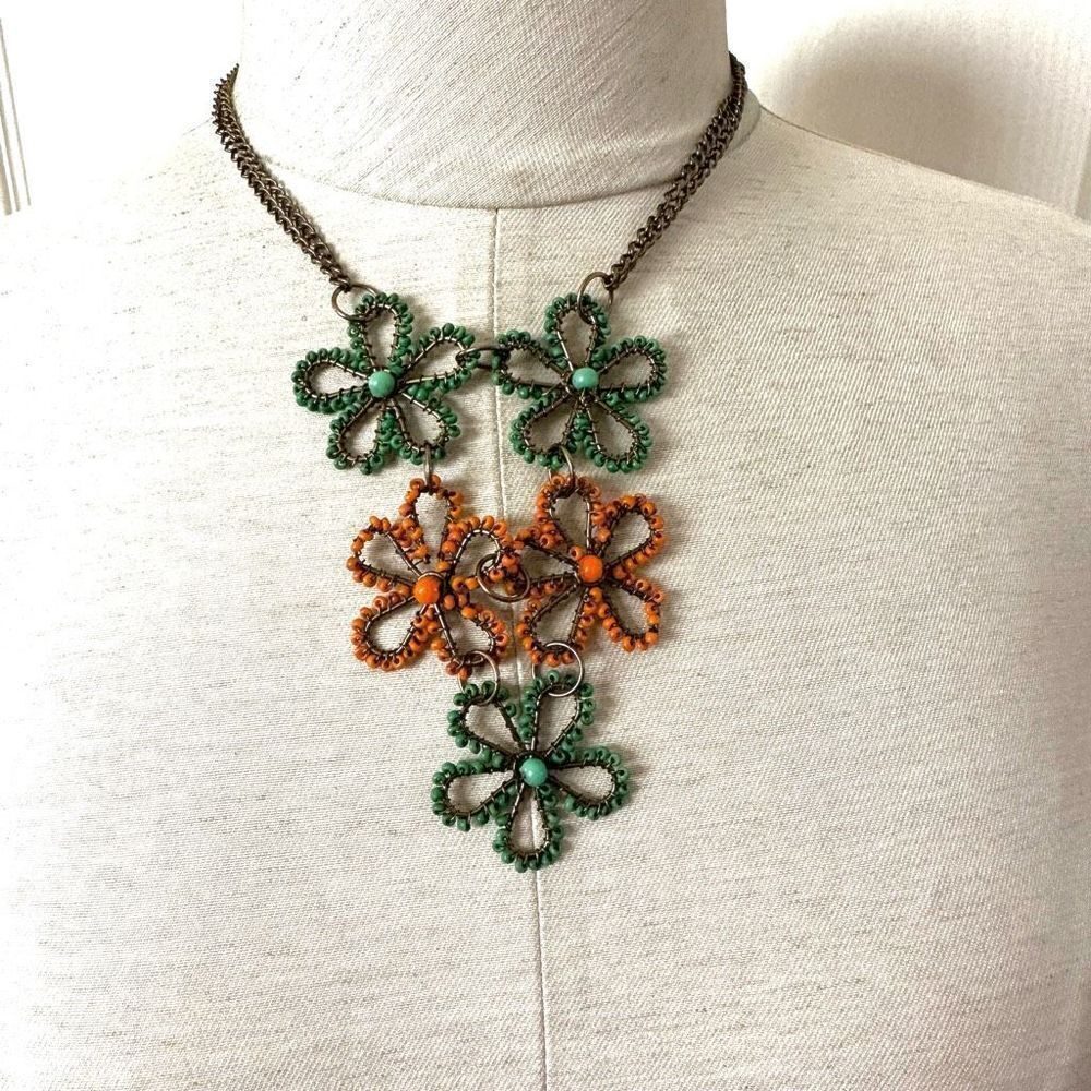 Green and orange flower beaded necklace